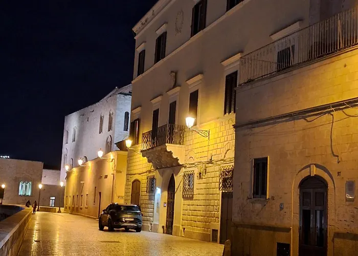 N & C Noemi & Costa *