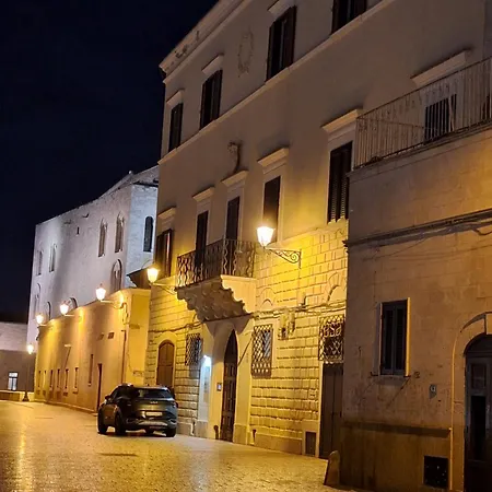 N & C Noemi & Costa *