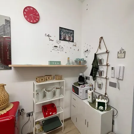 N & C Noemi & Costa Holiday home Bari